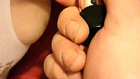 Mature amateur plays with dildo and toys