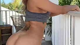 Nice day to watch Luna Luxe masturbate solo on the balcony with her sexy hairless body.