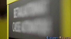 欧洲骚货乳交大屌爽翻