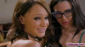 omg, me n karla kush explorin pussies with emma hix an whitney wright... so hot!