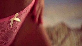 CFNM布朗妮熟女辣妹口交会话