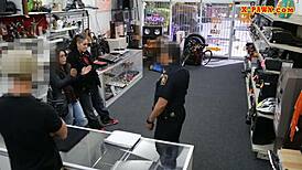 偷拍POV情侣猛烈口交狂干