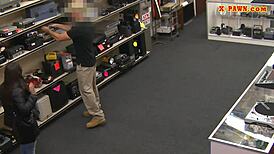 偷拍POV情侣猛烈口交狂干