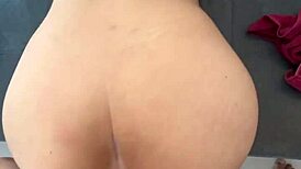 Gran Culo De Mi Maestra Obtiene Mi Polla