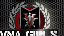 Diva Vicky Vette strips and masturbates her pussy 😏