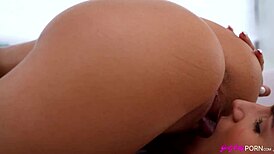Cayenne Hot Missy Luv Licks Pussy in Perfection