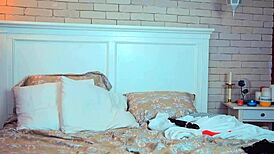 Big Boobs Little 18+ Bimbo Fingering Web Chat