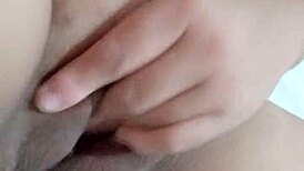Dedilhando Minha Boceta Molhada
