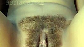Aninha cums with anal plug, moaning over hairy pussy