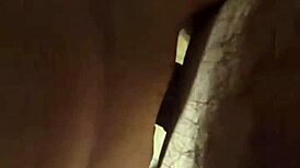 Sexo con Vecina por Dinero, Ella Ama Coger en Sus Días con Pasión Ardiente