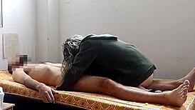 My petite amateur fucks hard in the morning, creampie included 😍