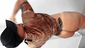 Enjoy pure pleasure with me on Cassiflix