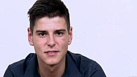 Hardcore hunk sucking cock in gay arse drilling