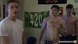 我让一群男人塞满屁眼狂干