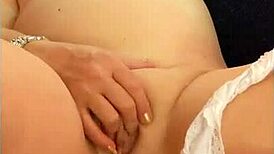 Hotwife Steffi Performs Seductive New Year Pussy Dance In Full Video