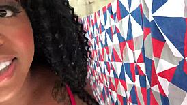 Putaria na Lavanderia em Plena Luz do Dia, Veja o Rolê no Red