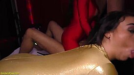 B rough spandex groupsex orgy! Teens and swingers in bukkake party!