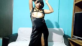 Horny Argentinian Teen Wants Daddy to Chat and Fuck