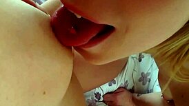 真不敢信这些真实女同18+辣妹被隐藏摄像头偷拍