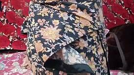 Sobia Nasir Masturbates Boldly on WhatsApp Video Call