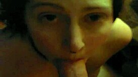 奴隶妹口交后满脸精液颜射