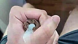 Wow, check this novinho brasileiro with a huge pau!