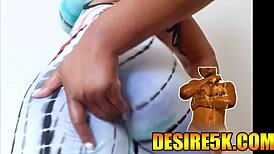 Milf Christmas Blowjob, Man I Can’t Believe How Deep She Goes!