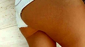 Alexis Brill Fingers Herself in Detailed Solo Masturbation