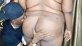 i'm just playin with this huge ssbbw ass, feelin all that fat jiggle...