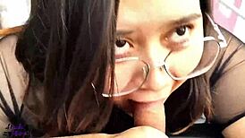 vecinos mirones follando a mi hermanastro en el balcón con blowjob y doggystyle