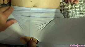 The Babe in Glasses Rode Sensually After Yoga, Then Gave a Blowjob for Oral Creampie.