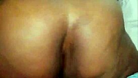 Watch this ebony babe licking ass and deepthroating... is that southern style? 😉