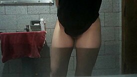 I lost my virginity to my Asian girlfriend