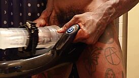 Muscular bodybuilder Hallelujah Johnson in solo session.