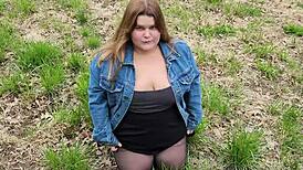 bbw student in short skirt sucked teacher off in park for grade