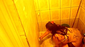 Diary Of A Tattooed BBW Latina Actress Washing The Bathroom During Quarantine