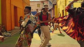 iza toda gostosa sexy e semi nua