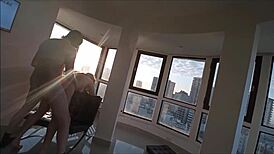 earning jets of cum live on stage with big cock 😏