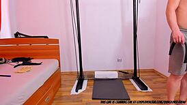 今晚我要让她知道谁是老大