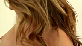 lesbian teens scissoring and licking pussy so nicely