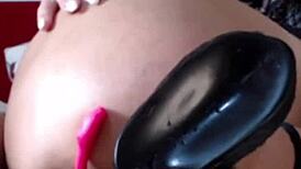 wet pussy gets creampied in casual homemade scene