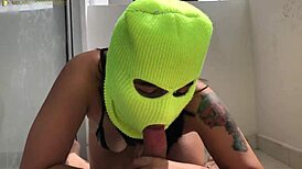 Curvy latina with big ass enjoys tight pussy fucking outdoors.