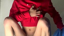 It hurts when a big dildo stretches my narrow ass