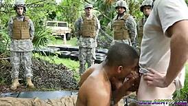 丛林狂欢看免费内裤老gay男孩猛干