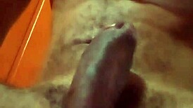 Watch Amateur Voyeur Masturbating