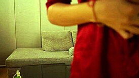 Alexa with buttplug masturbates in couch, getting hardcore with oral and blowjob action