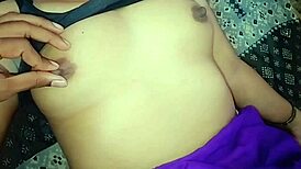 Bhabhi Seduces Neighbor Boy for Steamy Action