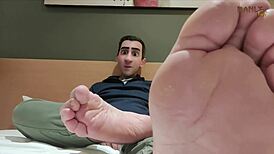 step gay dad alone in hotel, craving to fuck hot stepson 😏🏨