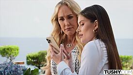 Watch me masturbate anally and pee in my bed!