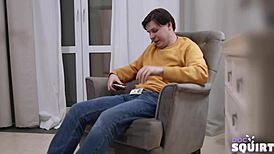 Docsquirt - Sexy courier girl, how do you get such powerful orgasms? Episode 2